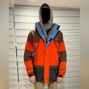 Nike windbreaker jacket